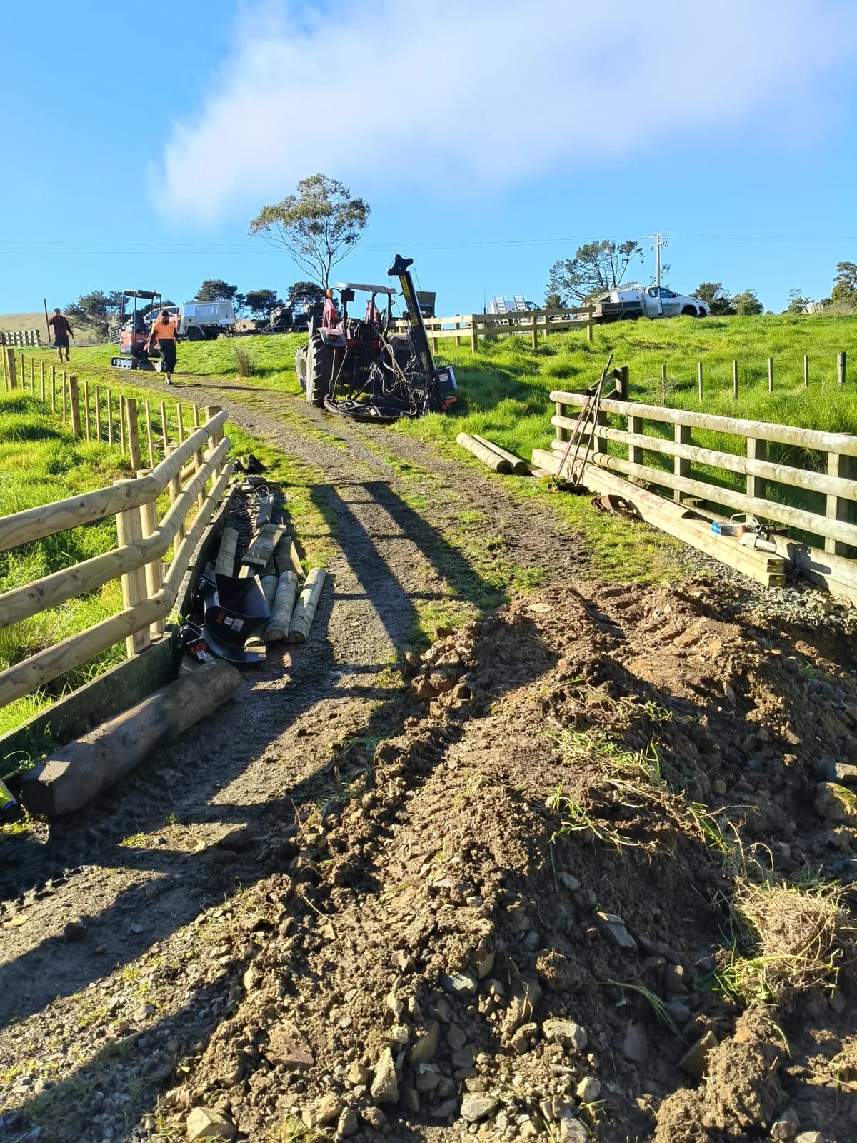 kaiaua post rail fencing