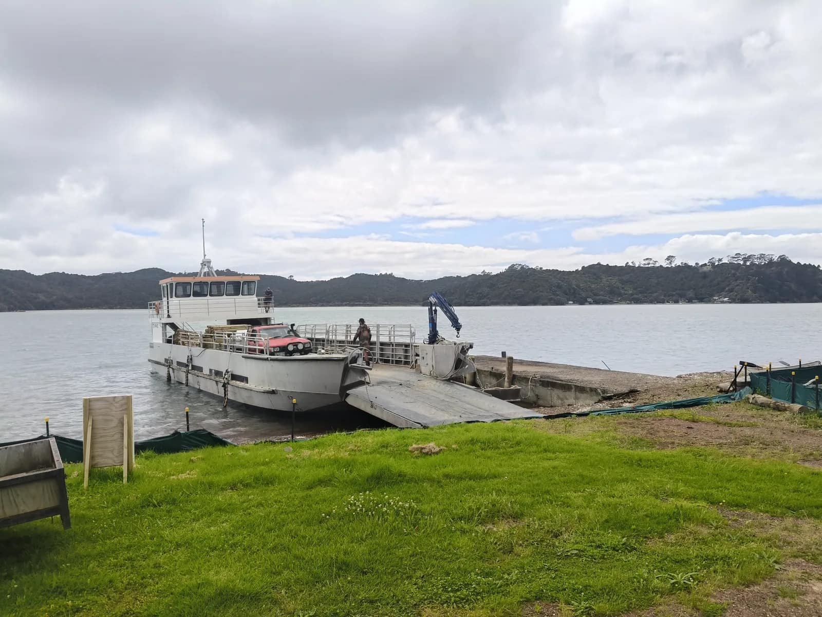 te matuku waiheke barge landing